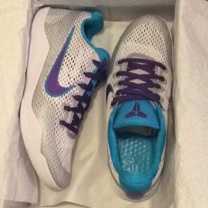 Nike Kobe XI BRAND NEW